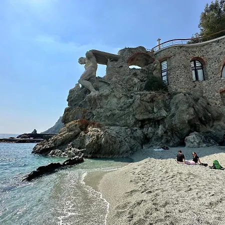 Casa Natalina Апартаменты Монтероссо-аль-Маре